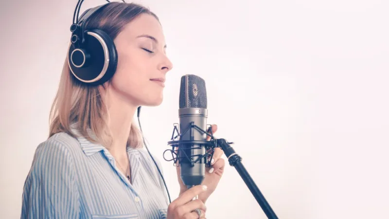 Comment devenir un acteur vocal recherché - Your Casting Pro