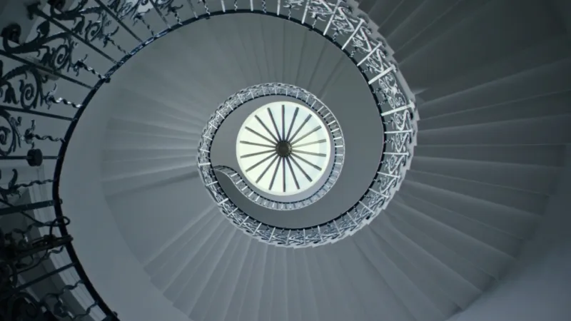 fin d'Insaisissables 2 : l’escalier de l’Œil dans la scène finale