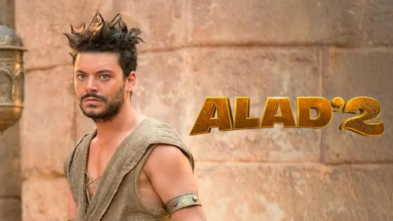 Kev Adams dans le rôle d'Aladin dans Alad'2