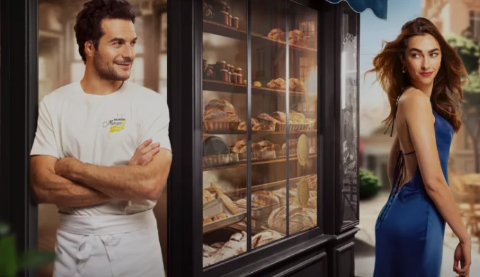Affiche de La Belle et le Boulanger avec vitrine de boulangerie et héroïne glamour