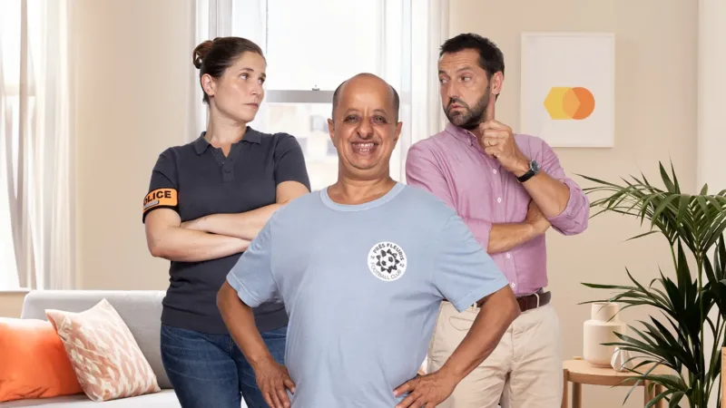 Photo promotionnelle de Le Nounou avec Booder et plusieurs personnages principaux