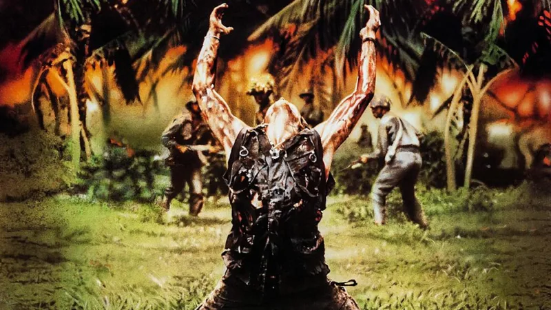 Willem Dafoe dans Platoon, scène emblématique du sergent Elias