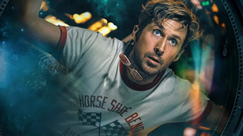 Affiche de Projet Dernière Chance avec Ryan Gosling en apesanteur, fond spatial