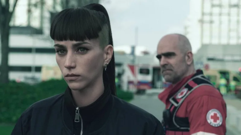 Claudia Salas dans le rôle de Julia dans Salvador