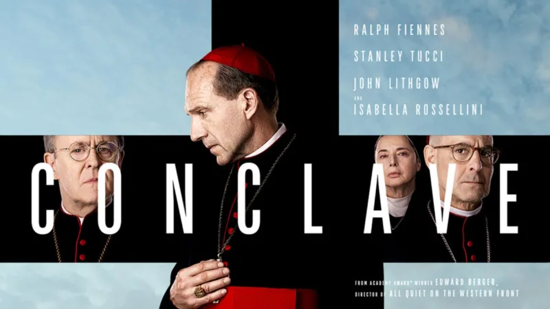 Affiche de Conclave avec Ralph Fiennes en cardinal, fond Vatican