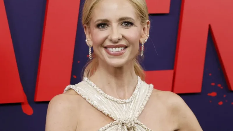 Sarah Michelle Gellar au moment où elle relance tout autour de Buffy