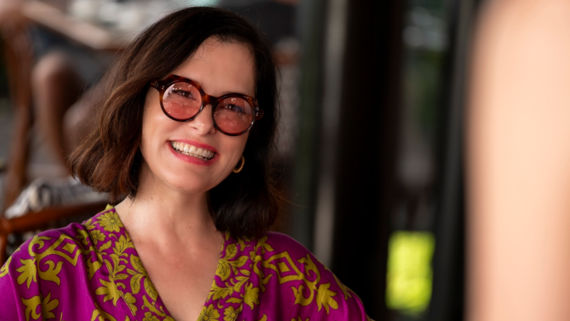 Parker Posey dans le rôle de Victoria Ratliff dans The White Lotus saison 3