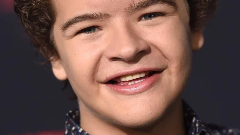 Gaten Matarazzo rejoint Rent à Londres dans le rôle de Mark Cohen