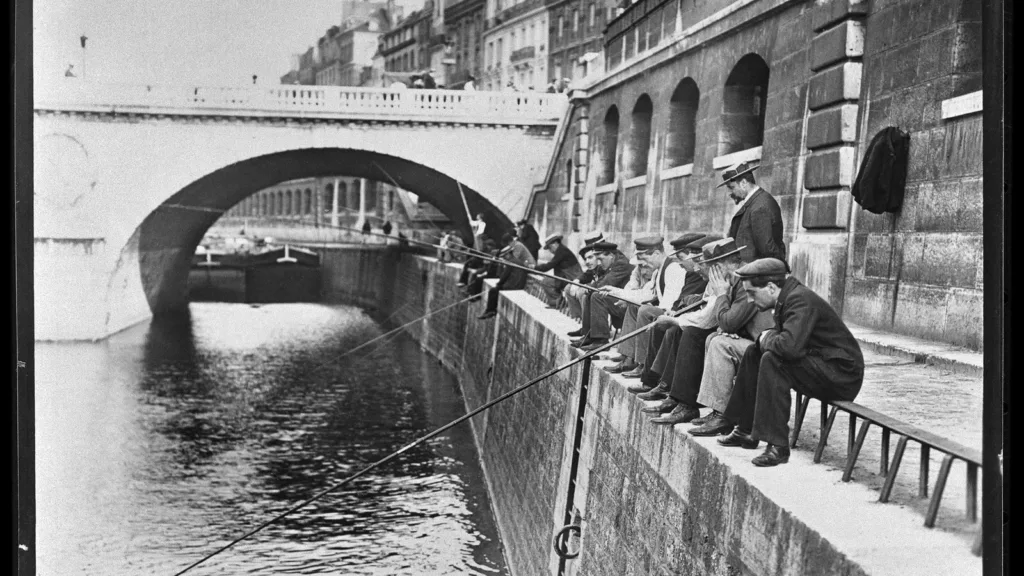 Casting pêcheurs à la ligne pour un film à Paris
