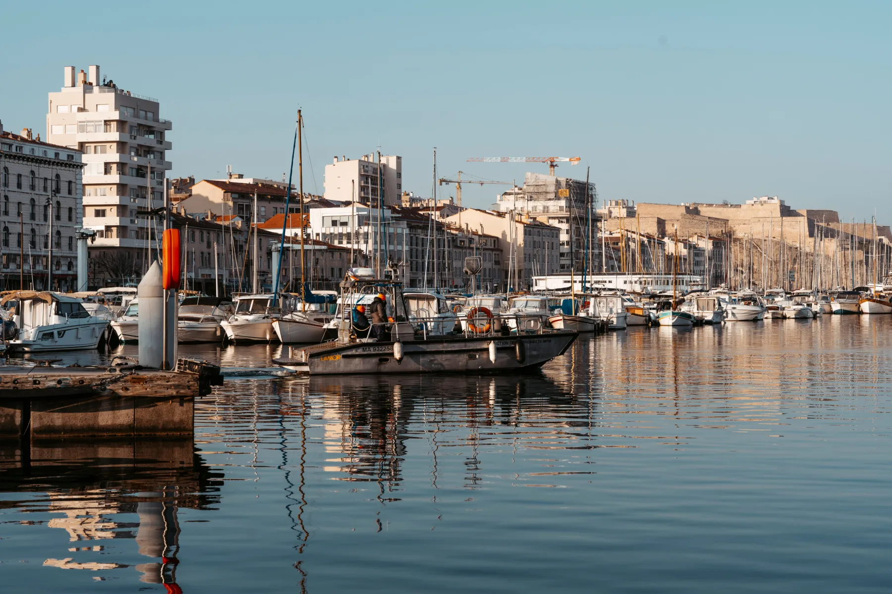 Casting silhouettes hommes et femmes pour un long-métrage à Marseille - Longs métrages | Films - Femmes - Hommes