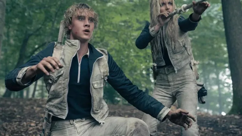 Haymitch tente de survivre dans l’arène des 50es Hunger Games