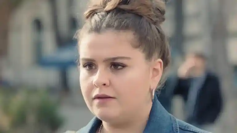Ophélie et Vanessa Kepler dans Plus belle la vie