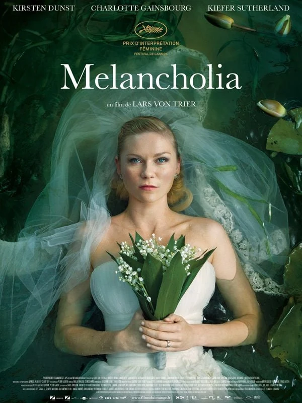 Affiche française de Melancholia avec Kirsten Dunst en robe de mariée