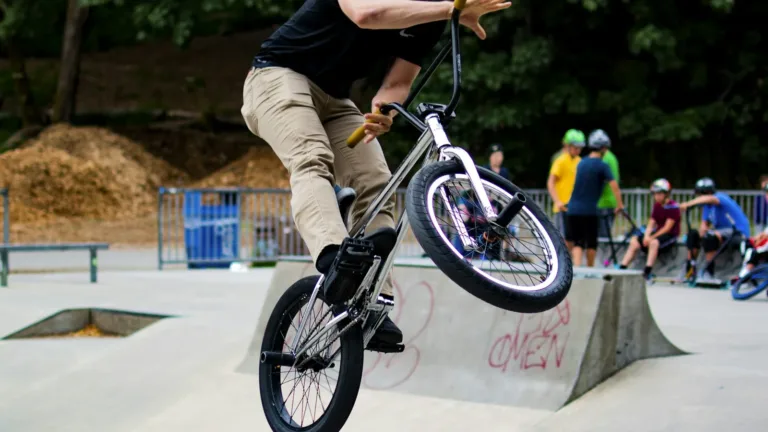 Casting doublure BMX pour une mini-série en Île-de-France