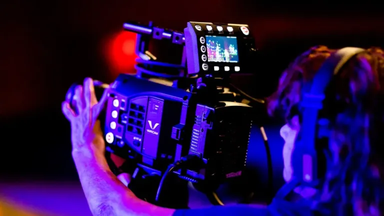 Casting cameramen et photographes pour Emily in Paris les 6 et 7 août