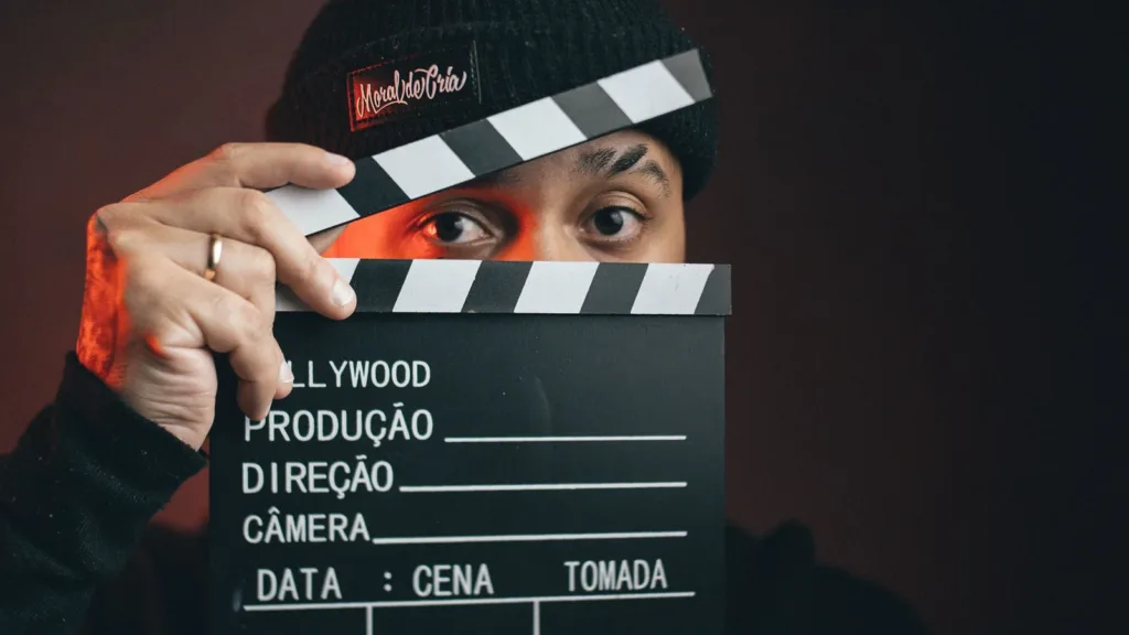 Casting comédien américain natif pour un film à Paris