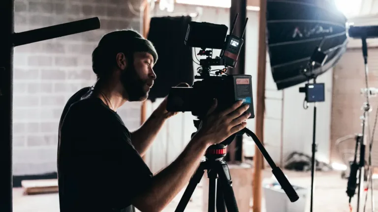 Casting techniciens caméra pour un long métrage à Paris