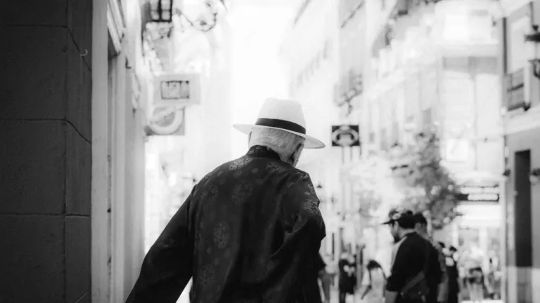Casting homme espagnol 70-75 ans | Publicité web