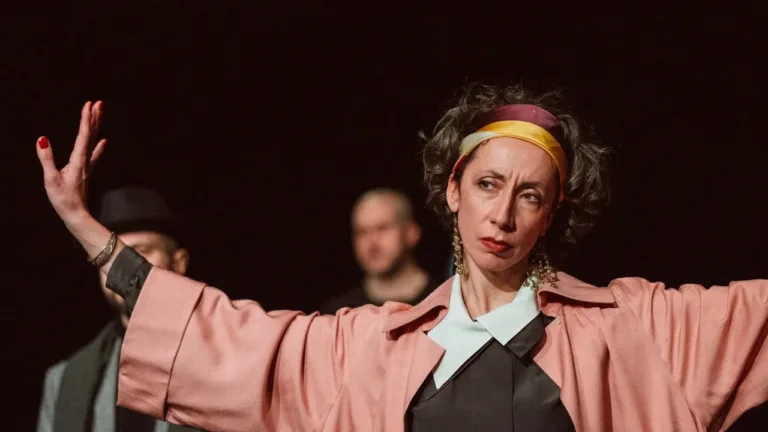 Casting Maddy, 40 à 60 ans, pour MURDERAMA à Bordeaux