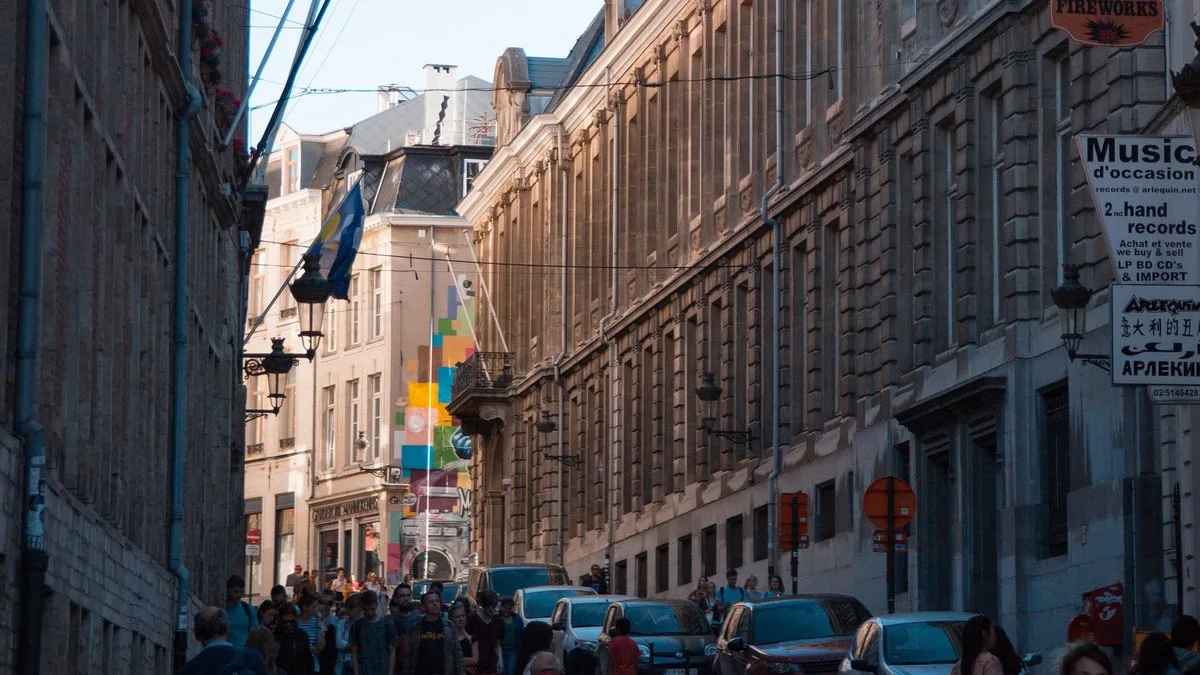 [URGENT] Casting passants pour La Guerre des Beaux-Pères