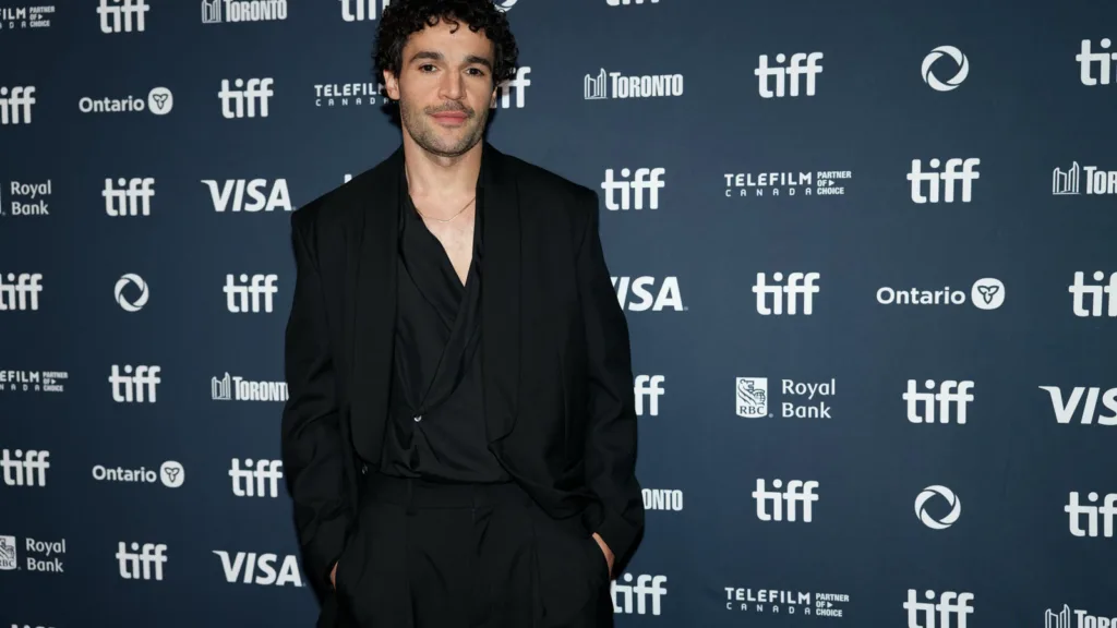 Christopher Abbott dans X-Men : un Professeur X plus jeune change la donne