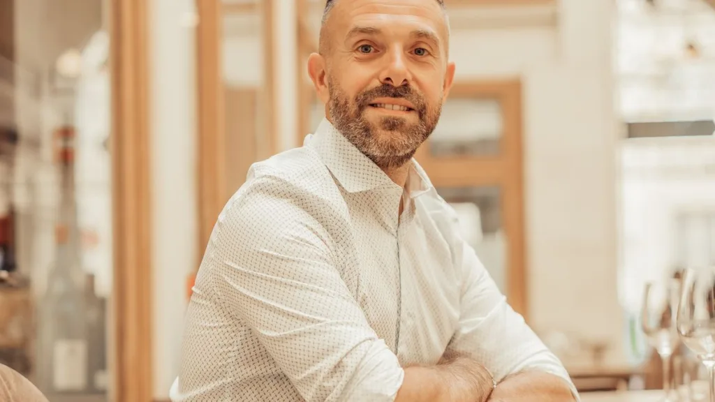 Casting hommes hispanophones pour une mini-série