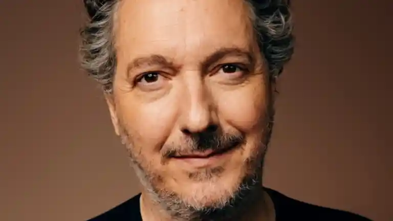 Guillaume Gallienne photographié pour la Comédie-Française
