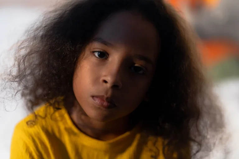 Casting Stéphanie, fille métisse de 6 à 9 ans