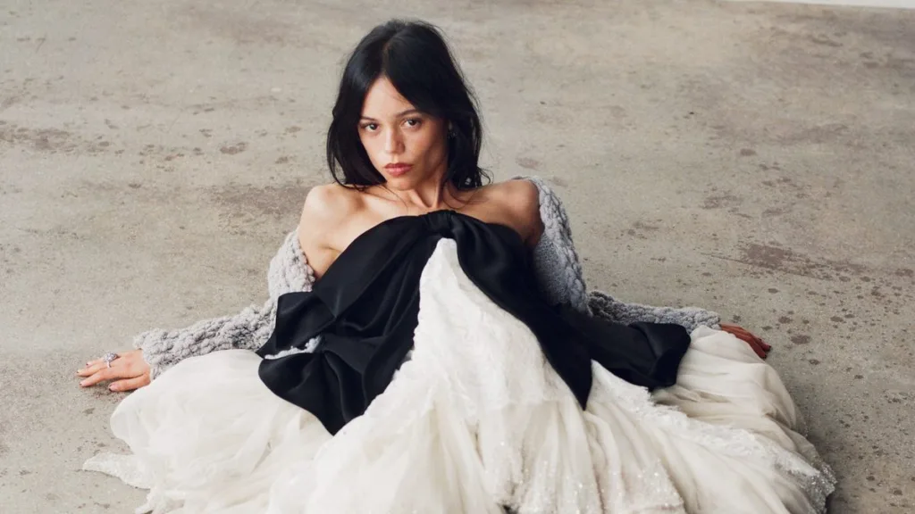 Jenna Ortega ferme sa « phase expérimentale » après Mercredi