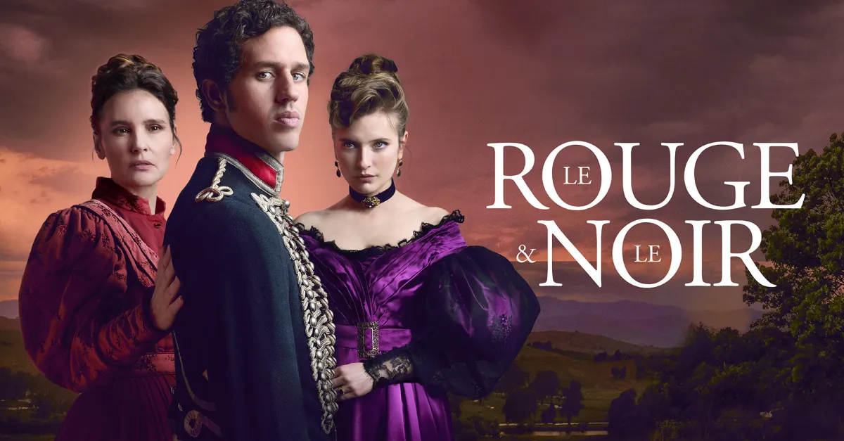 Victor Belmondo, Virginie Ledoyen et Camille Razat dans Le Rouge et le Noir