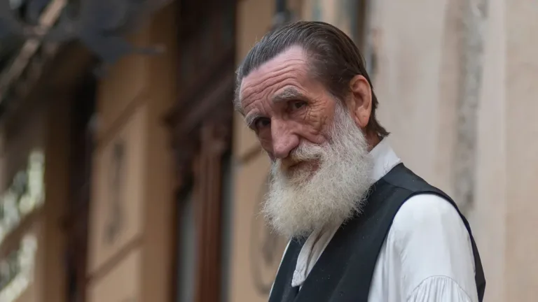 Casting Hippocrate 4 : doublure homme 50-65 ans à Aulnay