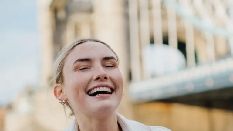 Casting comédiennes 27-45 ans : publicité à Paris