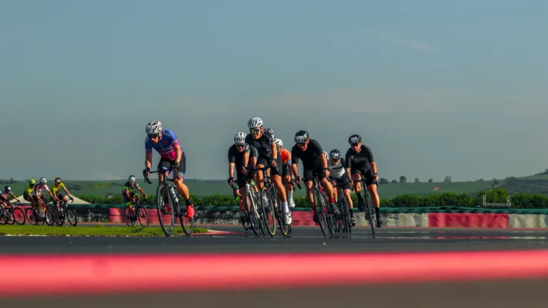 Casting cyclistes pour Pumping Black à Nice