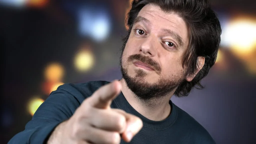 Greg Guillotin visé par une plainte : ce détail sur les caméras au domicile passe presque inaperçu