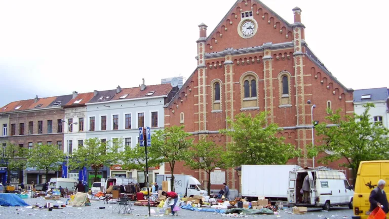 [URGENT] Casting Le Vieux Marché à Bruxelles : scène de deuil