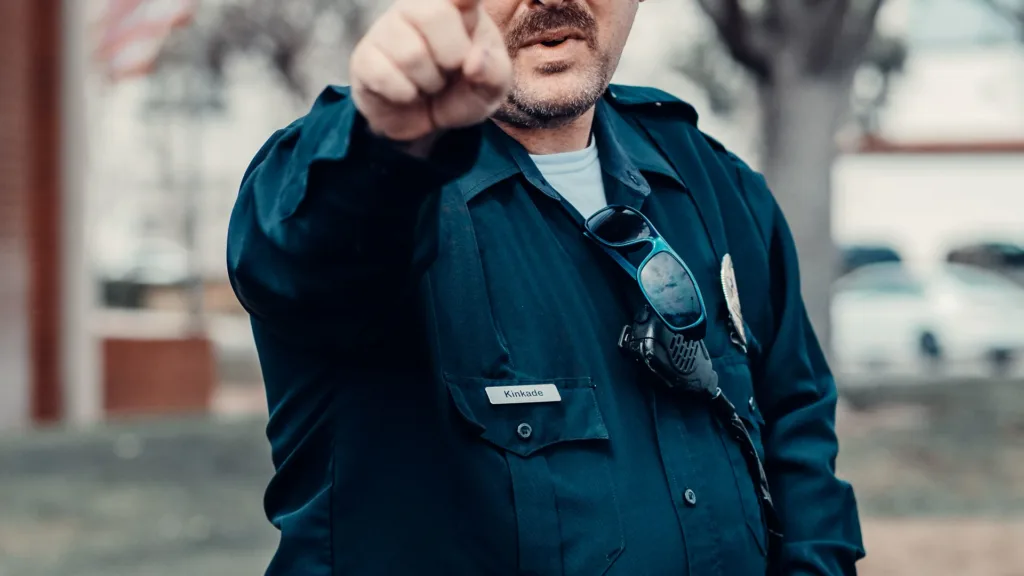 [URGENT] Casting urgent policier en tenue pour une publicité