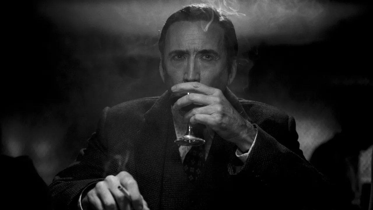Nicolas Cage en costume et chapeau dans Spider-Noir sur Prime Video