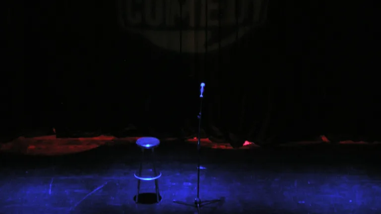 [URGENT] Casting stand-up en anglais à Paris, 11 septembre