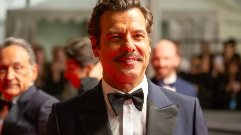 Laurent Lafitte sur le tapis rouge du Festival de Cannes en 2025