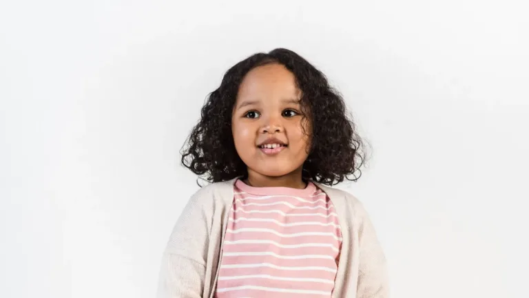Casting Cassandre : fille antillaise de 8 à 11 ans