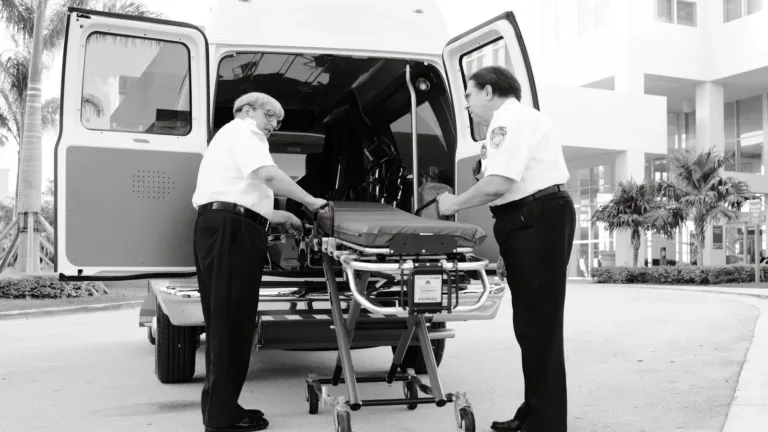 Casting Sonny et ses frères : figurants ambulanciers 25-60 ans à Brétigny