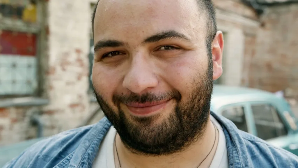 Casting BOKU : Antoine, comédien français 35-45 ans à Paris
