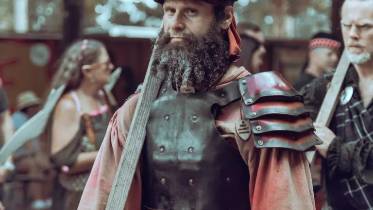 Casting Astérix : hommes barbus aux cheveux longs pour des Gaulois