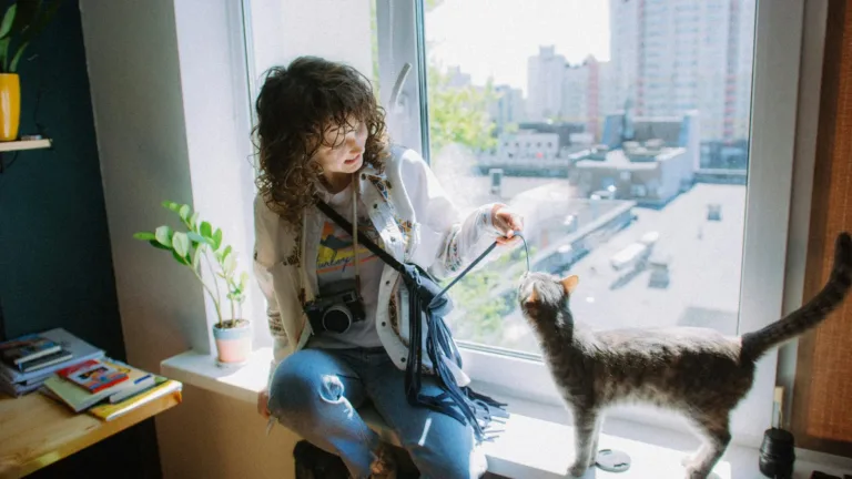 [URGENT] Casting CatLang : femme 20-35 ans avec chat, 500 € à Paris