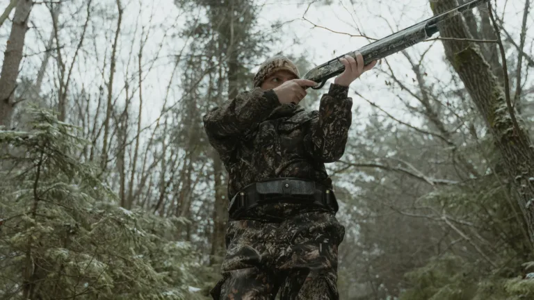 Casting quatre chasseurs réunionnais 45-60 ans pour silhouettes à Mauchamps