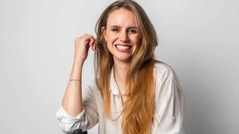 Casting BOKU : Giulia, comédienne italienne 30-40 ans à Paris