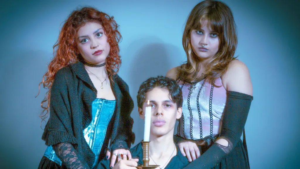 [URGENT] Casting lycéens gothiques 18-20 ans La Grande Incruste TF1