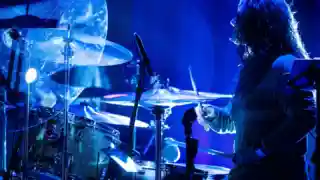 Casting Starlette : bassiste et batteuse de 16 à 20 ans pour un groupe rock